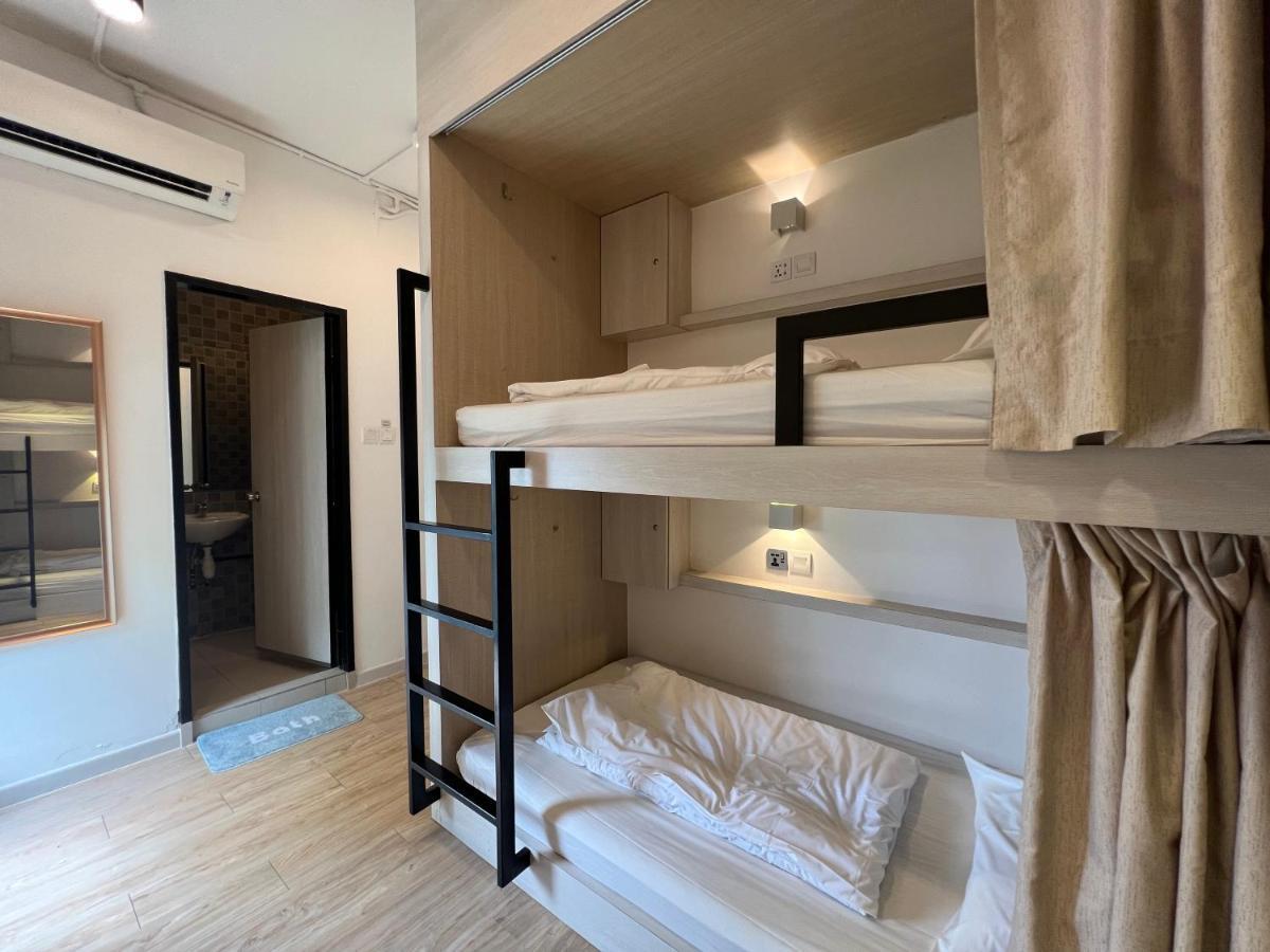 Bulatan Hostel Tanjong Aru Exterior foto
